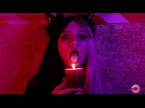 ❤️ Pasia Fumado de Sexy Succubus kun Buŝa Plenumo Faka video  ĉe ni