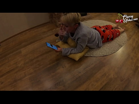 ❤️ Freneza Blonda Suĉanta Grandegan Dikon Suĉante kaj Saltante Sur Ĝi - Anal Sekso Faka video  ĉe ni
